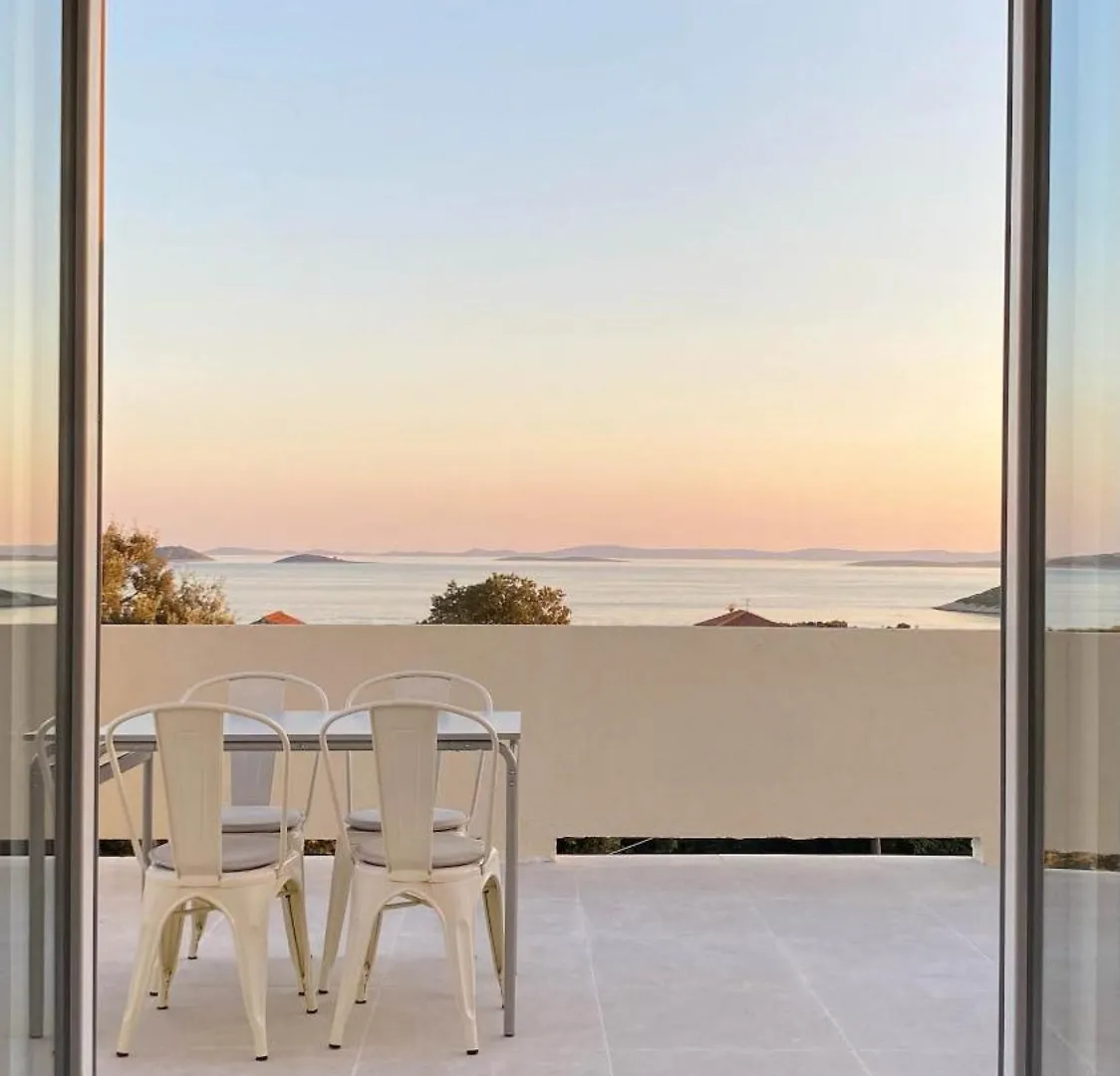 Lukenda Rooms - Apartment Pakostane
